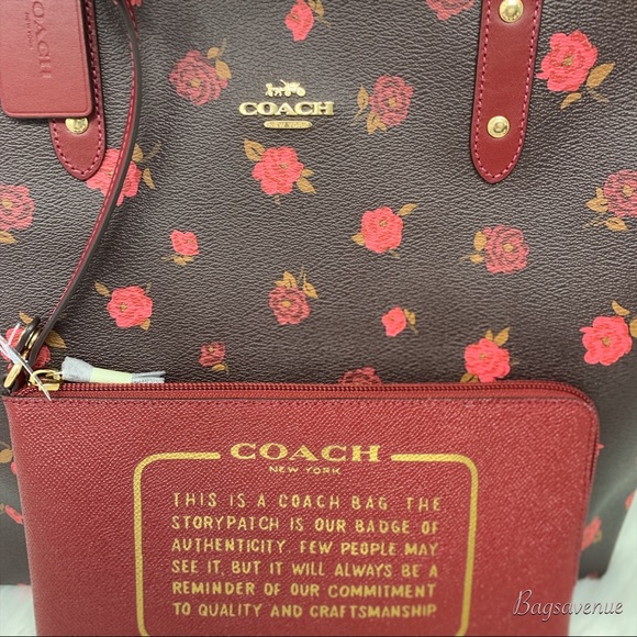 Coach floral reversible tote oxblood cherry pouch - Picture 3 of 8